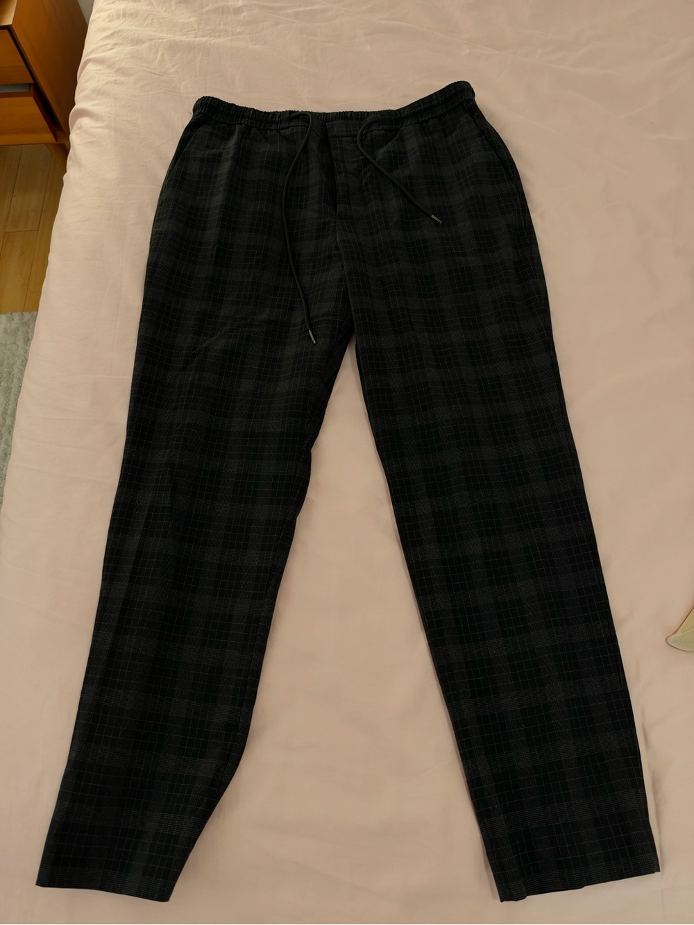 Express Men’s Black Plaid Drawstring Dress Pants